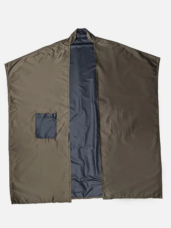 Cape Flippa – Fluffy Gray - Kanten