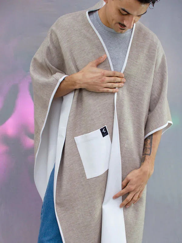 Cape Flippa – Fluffy Gray - Kanten