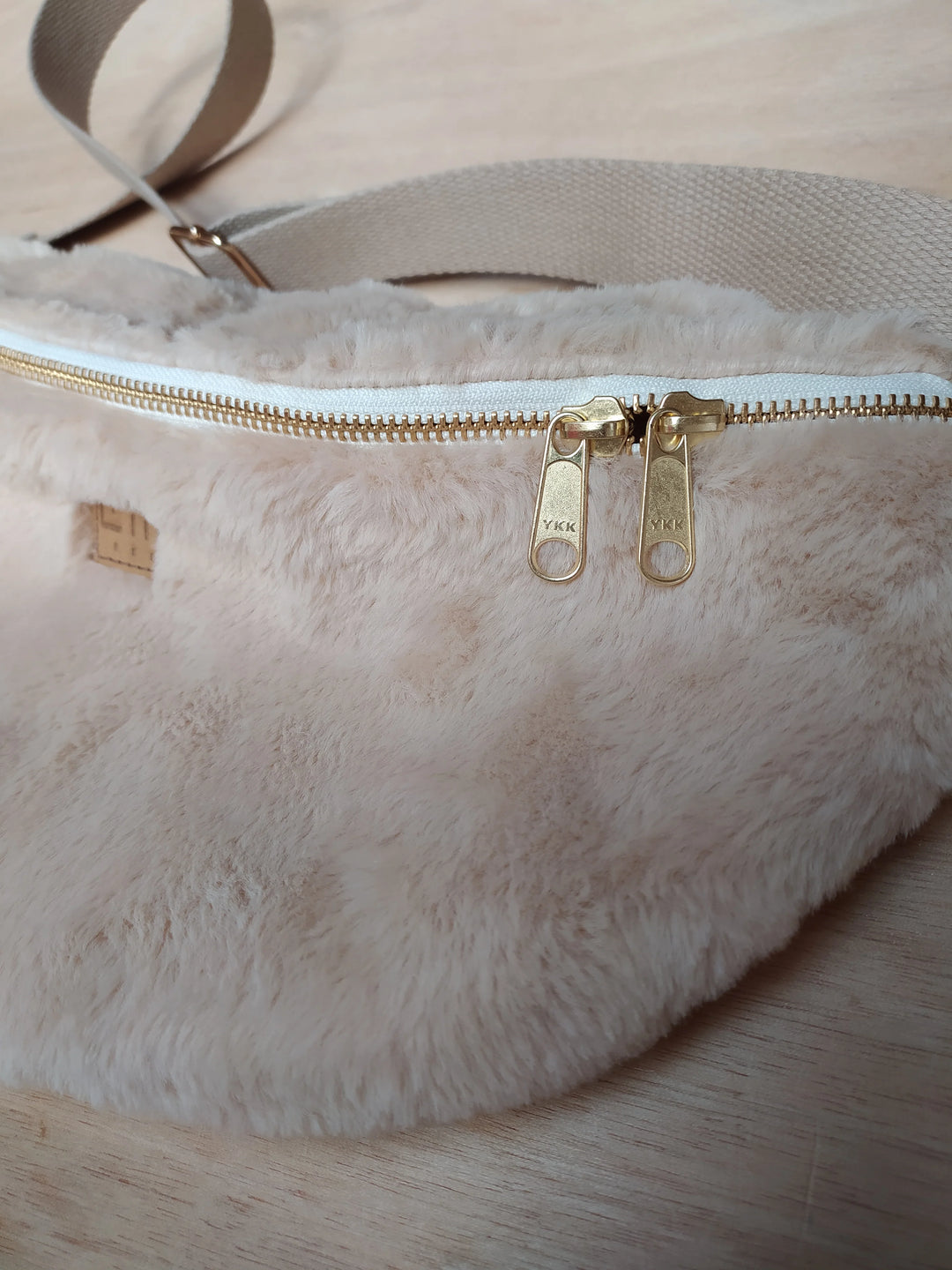 Sac banane Teddy - Fausse fourrure beige - Eïliem