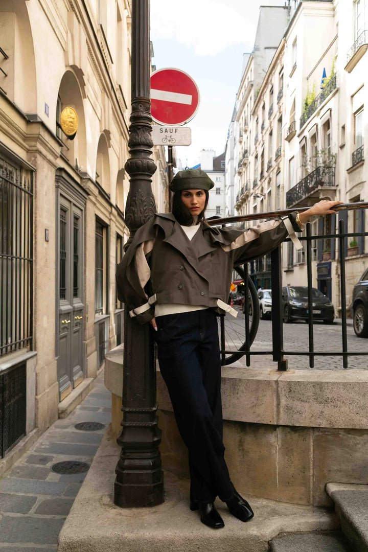 Trench court - Anita